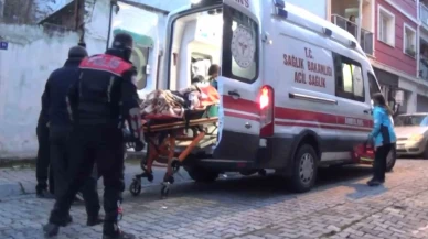 Efeler’de korkutan olay! Yatağında baygın halde bulundu