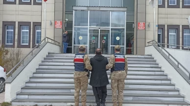 Tatvan’da göçmen kaçakçılığı operasyonu! 1 kişi tutuklandı