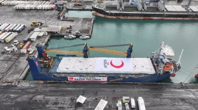 Gazze için 20. "İyilik Gemisi" Mersin Limanı'ndan uğurlandı