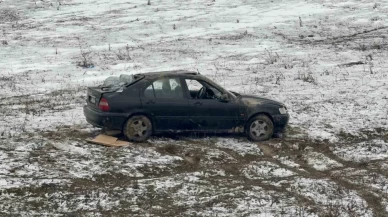 Karabük'te facianın eşiğinden dönüldü! Otomobil boş araziye savruldu