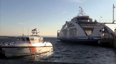 Bozcaada ve Gökçeada'ya bazı feribot seferleri iptal edildi
