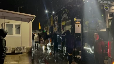 Fenerbahçe, Alanyaspor maçı için Alanya'da