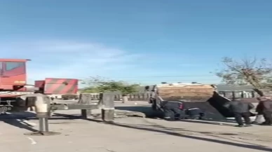 Dilovası'nda ilkokul bahçesinde çökme: Kamyon çukura saplandı!