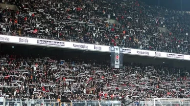 Tribünlerinden Yalçın'a destek, yönetime protesto