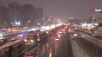 İstanbul’da kabus sabahı! Kar yağışı trafiği yüzde 81’e çıkardı: İşte kilitlenen yollar
