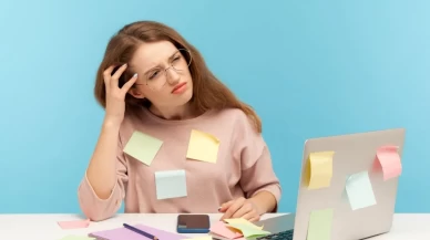 Unutkanlık demans mı? Prof. Dr. Önal gençlerdeki nedenleri ve Deli Dana riskini açıkladı!