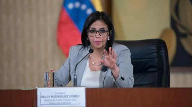 Venezuela’dan ABD’ye rest! Rodriguez, egemenlik mesajı verdi