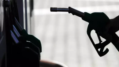 Akaryakıt istasyonlarında hareketlilik! Tabelalar yine değişti