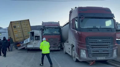 Hatay’da buzlanma kazaya yol açtı