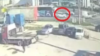 Bursa’da yolcu otobüsü otomobili metrelerce sürükledi