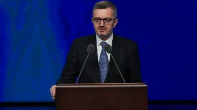 Burhanettin Duran’dan çok sert Suriye uyarısı! Sosyal medyaya provokasyon ayarı