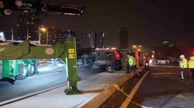 İstanbul'da korkutan kaza! Ambulansla cip çarpıştı