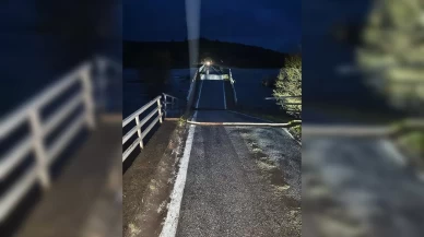 Balıkesir’de sağanak sonrası köprü çöktü, ulaşım kesildi