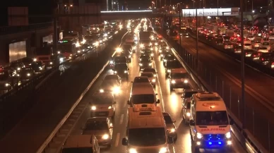 İstanbul’da mesai bitimi trafik felç!