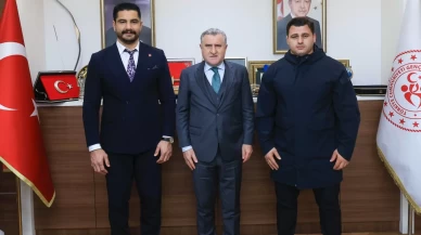 Taha Akgül ve Rıza Kayaalp, Bakan Osman Aşkın Bak'ı ziyaret etti