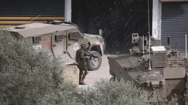 İsrail ordusu evleri bastı, gözaltılar var