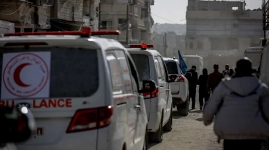 İsrail, Gazze’ye dönüşü sınırladı: 12 Filistinli için saatler süren sorgu