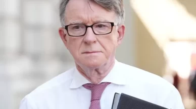 Jeffrey Epstein skandalı İngiltere’yi sallıyor: Peter Mandelson gözaltında