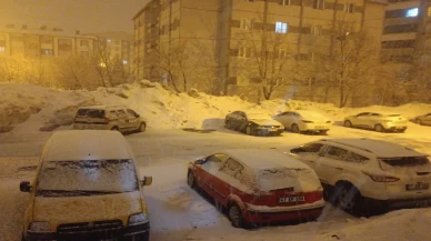 Bitlis'te şehir beyaza büründü! Sürücülere peş peşe uyarı geldi