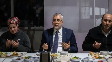 Bakan Vedat Işıkhan ilk iftarını fabrika işçileriyle açtı