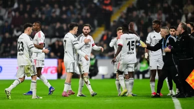 Siyah-beyazlılar seriyi sürdürdü