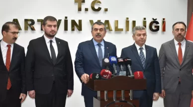 Bakan Yusuf Tekin’den “laiklik bildirisi” tepkisi