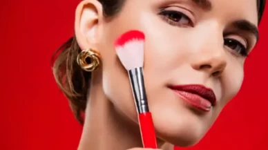 Keskin yüz hatlarının sırrı ortaya çıktı!