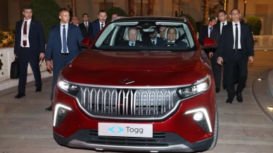 Mısır’da "Anadolu" rengi Togg sürprizi! Cumhurbaşkanı Erdoğan’dan Sisi’ye yerli otomobil hediyesi