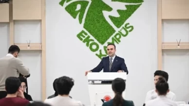 Bakan Kacır ilk iftarını genç bilim insanlarıyla yaptı