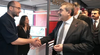 Bakan Tekin: 'Önce insan ve sahayı merkeze almalıyız'