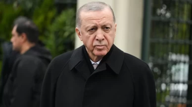 Cumhurbaşkanı Erdoğan, Ramazan’ın ilk cuma namazını Ataşehir’de kıldı