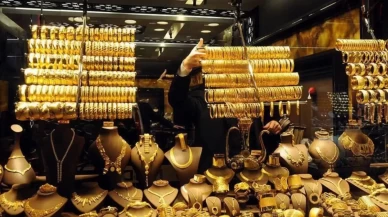 Altın fiyatlarında 'güvenli liman' dönüşü: Gram altın 6.900 TL sınırını aştı!