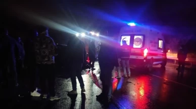 Kafa kafaya çarpıştılar, 1 ölü, 5 yaralı!