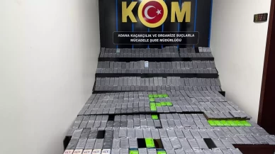 Yolcu otobüsünde yüzlerce cep telefonu ele geçirildi