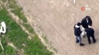 Sokak satıcısı havadan görüntülenince yakayı ele verdi