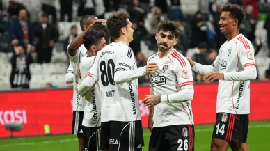 Beşiktaş'ın Alanyaspor maçı ilk 11'leri belli oldu