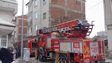 Bir anda dumanlar yükseldi! Elazığ'da apartman dairesinde yangın