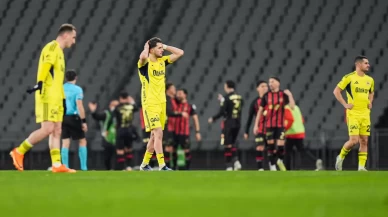 Fenerbahçe, Süper Lig'de Fatih Karagümrük deplasmanında yıkıldı