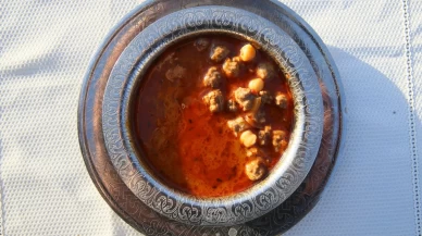 Ekşili aya sulusu (Minik köfteli şifa)