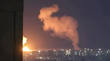 ABD'nin Bağdat Büyükelçiliği yanıyor! 3 İHA ile saldırıya uğradı