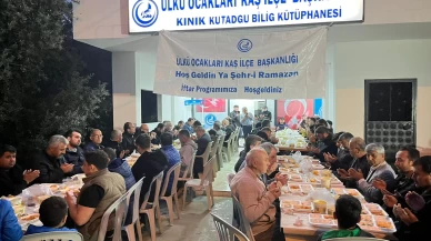 Ülkü Ocakları ev sahipliğinde Kaş’ta anlamlı iftar