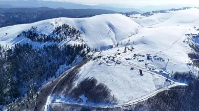 Karla kaplanan Kardüz Yaylası dronla görüntülendi