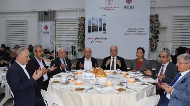 MHP Adana İl Başkanı Yusuf Kanlı, vatandaşlarla iftarda buluştu