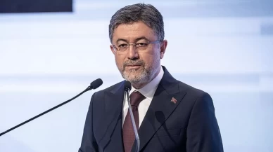 Bakan Yumaklı: 'Gübre stoklarımız yeterli, arz güvenliği tehlikede değil'