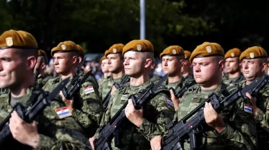 O ülkede zorunlu askerlik yeniden başladı!