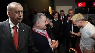 Cumhurbaşkanı Erdoğan, A Milli Futbol Takımı'nı tebrik etti