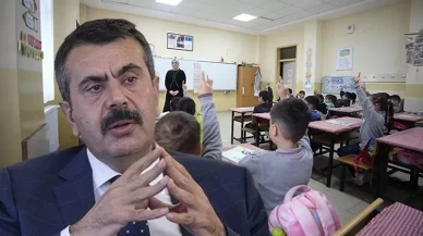 Bakan Tekin’den ara tatil açıklaması: Kaldırmadık, bu bir teknik zorunluluk
