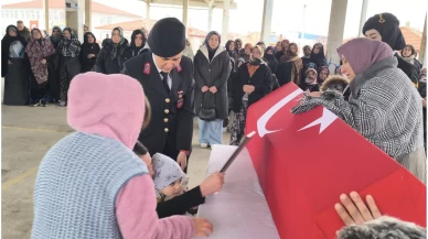 Şehit Uzman Çavuş Mehmet Yıldız son yolculuğuna uğurlandı