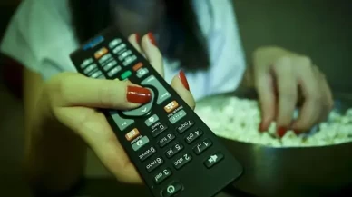 TV'de bu akşam ne var? 28 Nisan Salı dizileri ve programları! İşte kanal kanal bu akşamın tam listesi!
