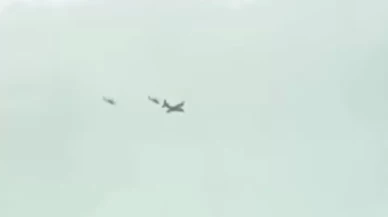İranlılar düşen savaş uçağının pilotunu arayan ABD helikopterlerine ateş açtı: O anlar kamerada